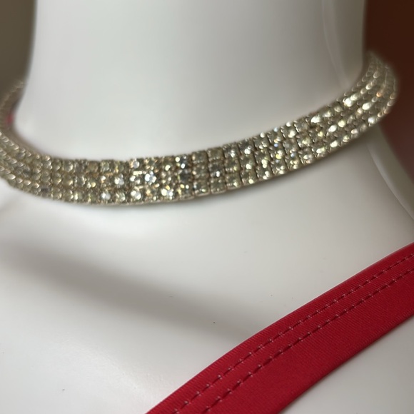 Vintage So Cute Elegant Silver Rhinestone Choker Necklace. - Picture 5 of 11